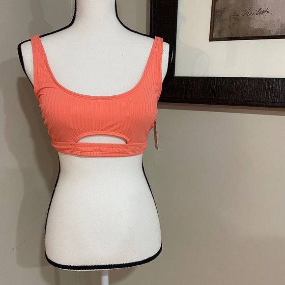 *TIME AND TRU* Coral Women's Peek-a-Boo Swim Top NWT - Picture 2 of 8